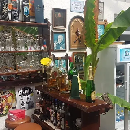 Πανσιόν Sun Sea Bar *